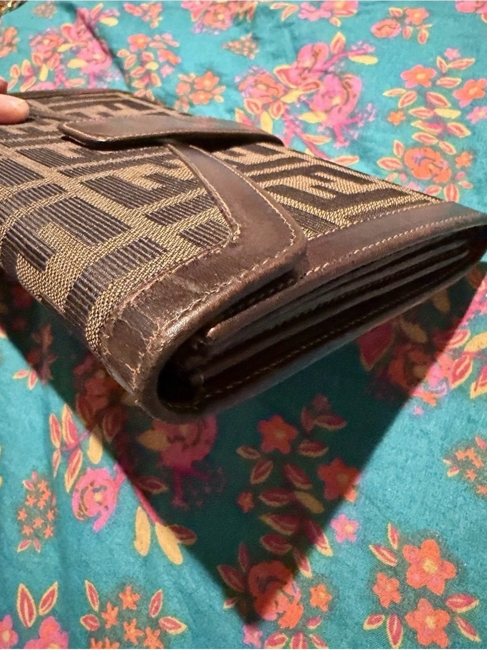 Fendi Zucca clutch wallet with unbranded chain - Picture 12 of 16